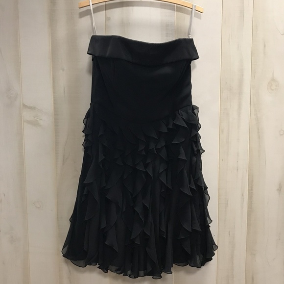 White House Black Market Dresses & Skirts - White House Black Market Strapless Dress Size 8